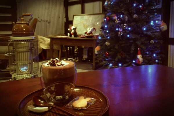 クリスマスの雰囲気に包まれていると、なぜかココアが飲みたくなりますね…