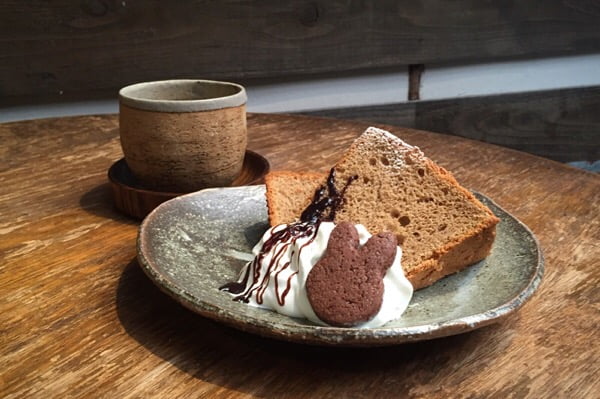 シフォンケーキがチョコ味になりました
