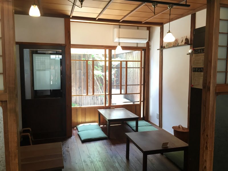 南田辺にある長屋カフェ「月ノ輪」さん、はじめてお伺いしてきました