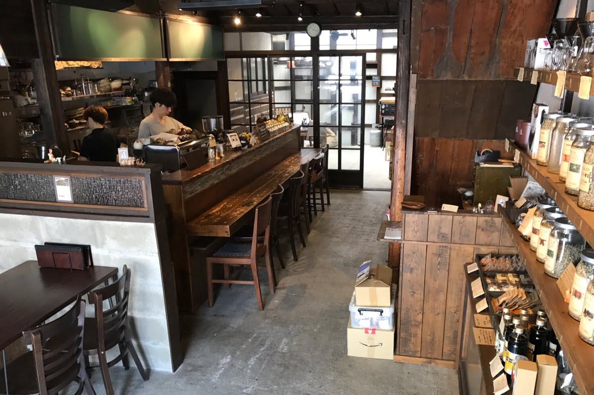地域自体がひとつのショッピングモールだと考えて、行きたいお店の選択肢を増やしていくこと