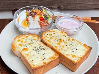 四种起司吐司套餐